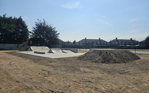 Aveley Park rolls into the future with new skate park
